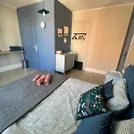 Bed & Breakfast Artiz 3*