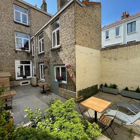 Artiz Bed & Breakfast Dunkirk